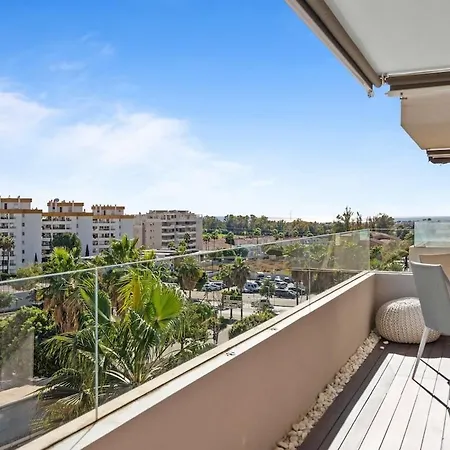 Modern And Stylish In Nueva Andalucia - Rdr462 *